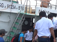 Cứu 15 ngư dân gặp nạn trên biển Trường Sa
