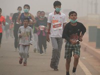 Cơn sốt mua khẩu trang và máy lọc không khí sạch do ô nhiễm ở Ấn Độ
