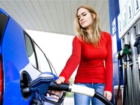 Người Mỹ lãng phí hơn 2 tỷ USD/năm mua xăng chất lượng cao