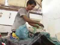 Indonesia: Biến rác thải thành nhiên liệu động cơ