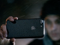 iPhone 7/7 Plus có gì hấp dẫn? Hãy xem 2 đoạn quảng cáo này của Apple!