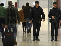 Tây Ban Nha bắt giữ nghi phạm khủng bố có liên hệ với IS