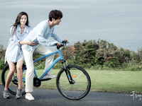 Jun Ji Hyun tiết lộ bị ngã khi đạp xe cùng Lee Min Ho