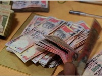 Biểu tình lớn tại Ấn Độ phản đối thu hồi tiền mệnh giá lớn