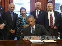 Tổng thống Obama cho phép ban hành Đạo luật gia hạn trừng phạt Iran