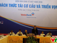 Kinh tế Việt Nam: Tái cơ cấu hoặc tụt hậu