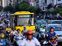 TP.HCM thí điểm vận hành 3 tuyến xe bus không trợ giá