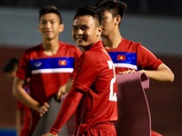 Quang Hải - món quà xứng đáng từ tấm băng đội trưởng U20 Việt Nam