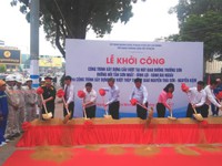 Bí thư Thành ủy TP.HCM phát lệnh khởi công 2 cầu vượt vào sân bay Tân Sơn Nhất