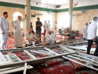 Bắt giữ 46 kẻ tình nghi đánh bom đền thờ Tiên tri ở Saudi Arabia