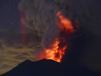 Núi lửa ở Bali: Sẽ có vụ phun trào khác, người dân được kêu gọi đi di tản