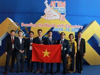 Tuyển Việt Nam giành 3 HCV, 1 HCB tại Olympic Hóa học quốc tế 2017