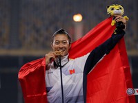 VIDEO SEA Games 29: Lê Tú Chinh giành HCV ở đường chạy 200m