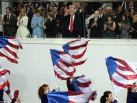 Hình ảnh đáng nhớ trong lễ tuyên thệ nhậm chức của Tổng thống Mỹ Donald Trump