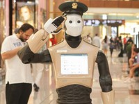 Cảnh sát robot tại thành phố Dubai