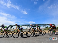 ẢNH: Những khoảnh khắc ấn tượng chặng 6 Giải xe đạp quốc tế VTV Cúp Tôn Hoa Sen 2017, Quảng Bình đi Huế