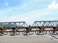 ẢNH: Những khoảnh khắc ấn tượng chặng 3 Giải xe đạp quốc tế VTV Cúp Tôn Hoa Sen 2017 - Thanh Hoá đi Nghệ An