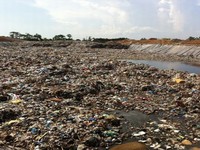 Bãi rác 20.000m2 đang “bức tử” phố biển Sầm Sơn, Thanh Hóa