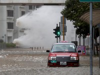 Hong Kong, Macau (Trung Quốc) thiệt hại 1 tỷ USD do bão Hato