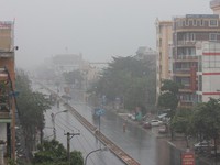 Ảnh hưởng không khí lạnh và bão số 12, các tỉnh từ Quảng Trị đến Bình Thuận có mưa rất to