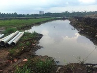 TP.HCM: Lọt hố công trình đầy nước mưa, bé gái 8 tuổi chết thảm