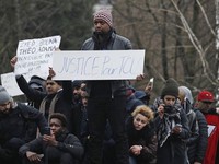 Hàng nghìn người tiếp tục biểu tình phản đối bạo lực cảnh sát ở Pháp