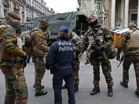 Bỉ bắt 11 đối tượng tình nghi khủng bố