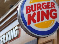 Bài học nhượng quyền nhìn từ câu chuyện Burger King