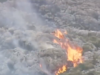 Cháy rừng nghiêm trọng tại Tây Ban Nha, nhiều gia đình phải di tản