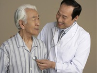 Hướng dẫn phòng tránh bệnh tim ở người cao tuổi