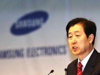 Hai lãnh đạo cao cấp của Samsung từ chức giữa bê bối tham nhũng