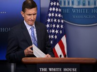 Cố vấn an ninh quốc gia Mỹ Michael Flynn từ chức