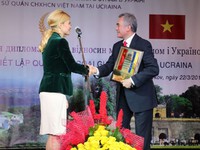 ĐSQ Việt Nam tại Ukraine kỷ niệm 25 năm quan hệ ngoại giao