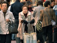 Nhật Bản tiếp tục suy giảm dân số