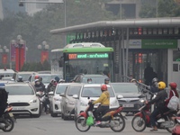 Hà Nội mở 3 tuyến xe bus thường kết nối với BRT