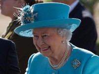Chính phủ Anh tăng mức lương của Nữ hoàng Elizabeth đệ nhị