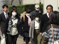 Bệnh cúm mùa tăng nhanh tại Nhật Bản