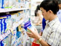 Hai doanh nghiệp giảm giá sữa từ 3-10