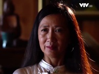Một phụ nữ gốc Huế hát nhạc Việt với thính phòng phương Tây