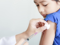 Trào lưu bài trừ vaccine của các “mẹ bỉm sữa”