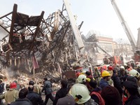 Hơn 20 lính cứu hỏa thiệt mạng trong vụ sập nhà cao tầng ở Iran
