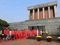 Lăng Chủ tịch Hồ Chí Minh tạm ngừng tổ chức lễ viếng, tưởng niệm