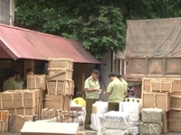 Lạng Sơn bắt giữ hơn 30 tấn hàng lậu