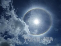 Vòng tròn lạ quanh mặt trời xuất hiện tại Điện Biên