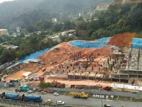 Lở đất tại công trường ở Malaysia, 3 công nhân thiệt mạng