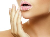 Mẹo ngăn ngừa môi khô