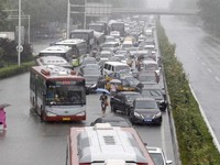 Trung Quốc: Hàng trăm chuyến bay tại Bắc Kinh bị hoãn do mưa bão