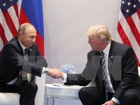 Căng thẳng ngoại giao Nga - Mỹ: Chưa biết đến khi nào thấy được 'ánh sáng cuối đường hầm'
