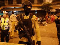 Indonesia: Hai vụ nổ liên tiếp gây thương vong ở thủ đô Jakarta
