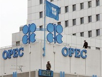 Sản lượng dầu mỏ OPEC tăng bất chấp thỏa thuận cắt giảm